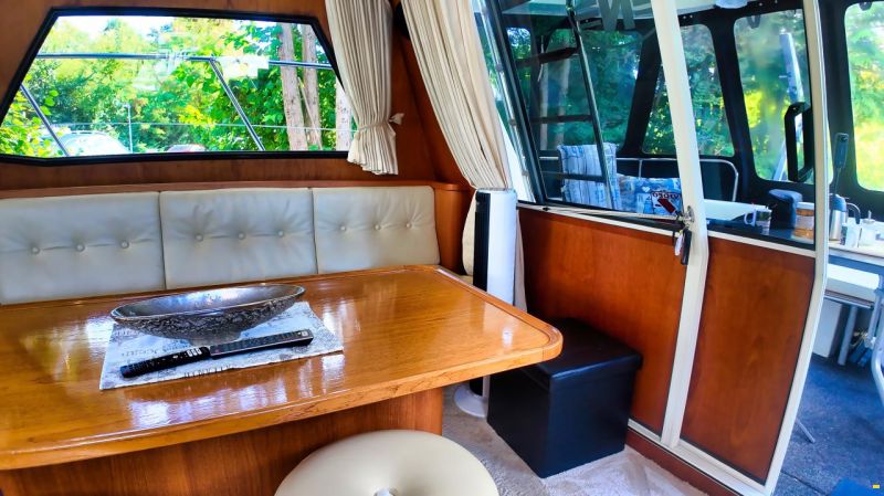 Neptunus 138/46 Sedan Fly Flybridge