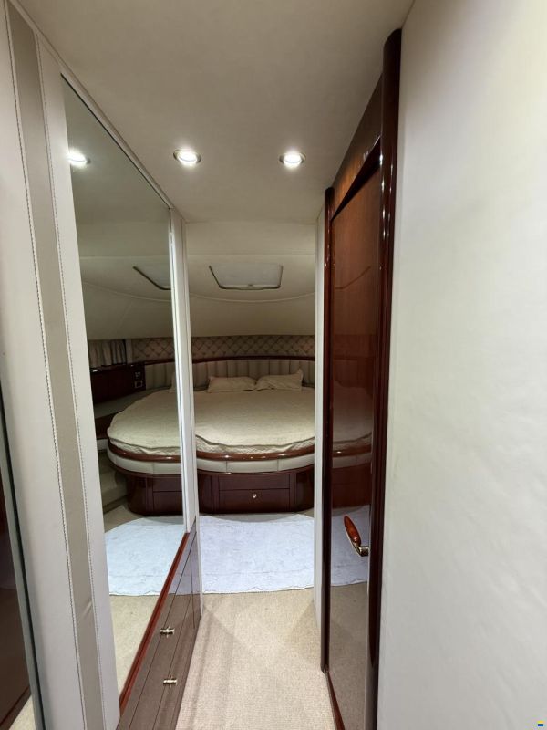 Fairline Squadron 62