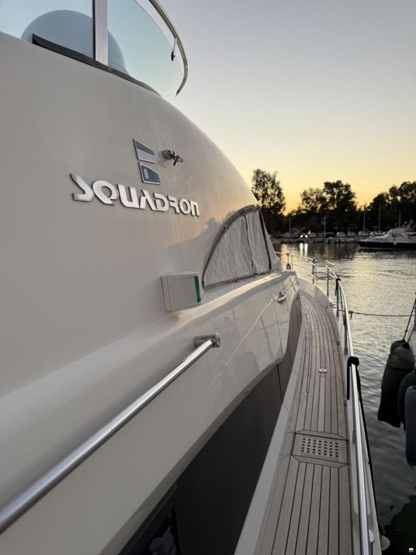 Fairline Squadron 62