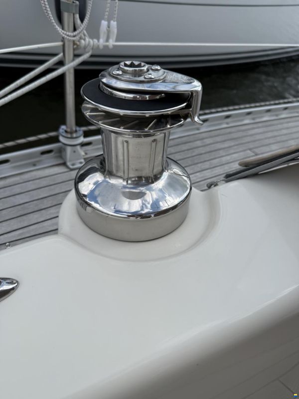 Hanse 371