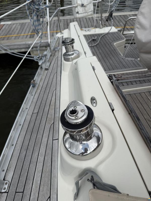 Hanse 371