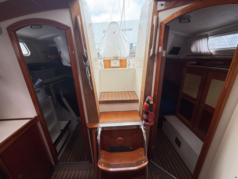 Hanse 371