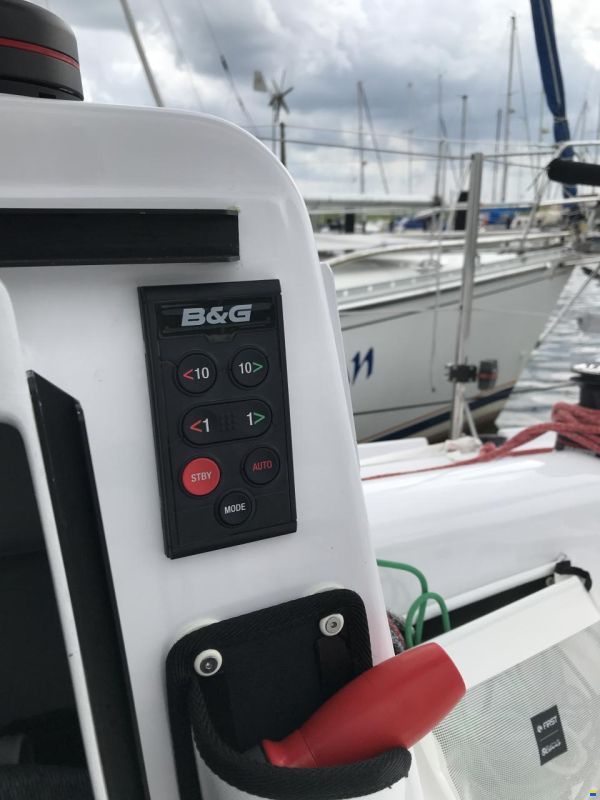 Beneteau First 27 SE