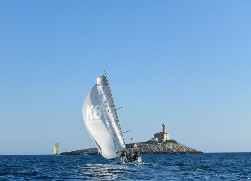 Beneteau First 27 SE