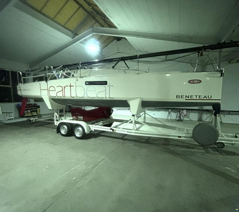 Beneteau First 27 SE