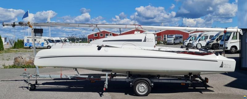 Astus 20.5 Sport