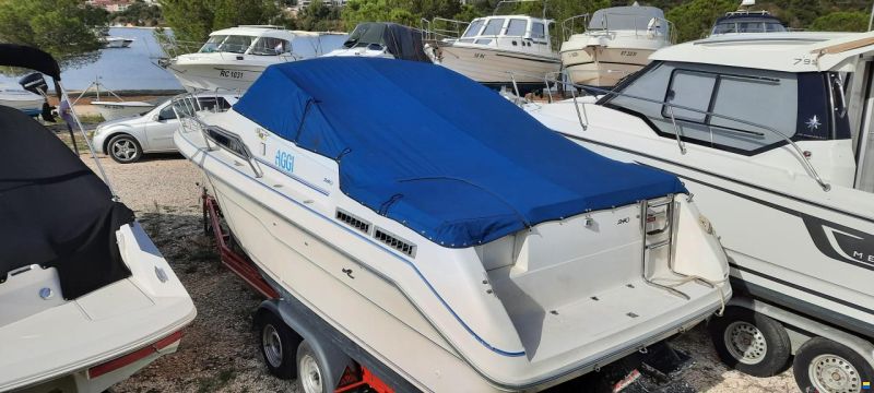 Sea Ray 240DA
