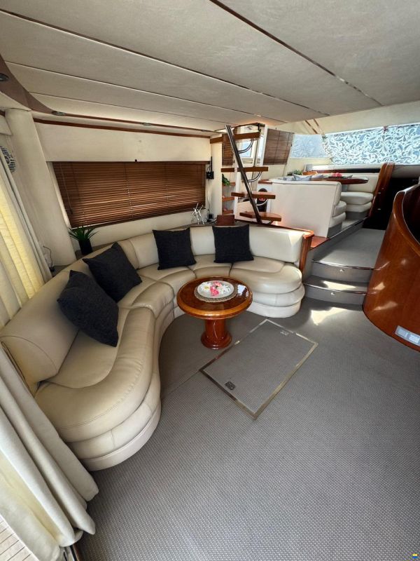 Fairline Squadron 55