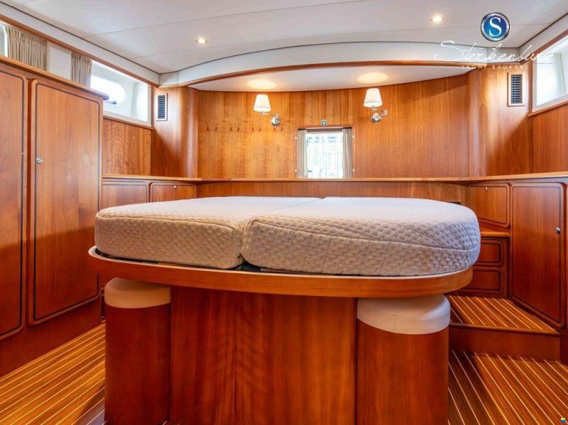 Linssen Grand Sturdy 470 AC MK II Diamond Editio