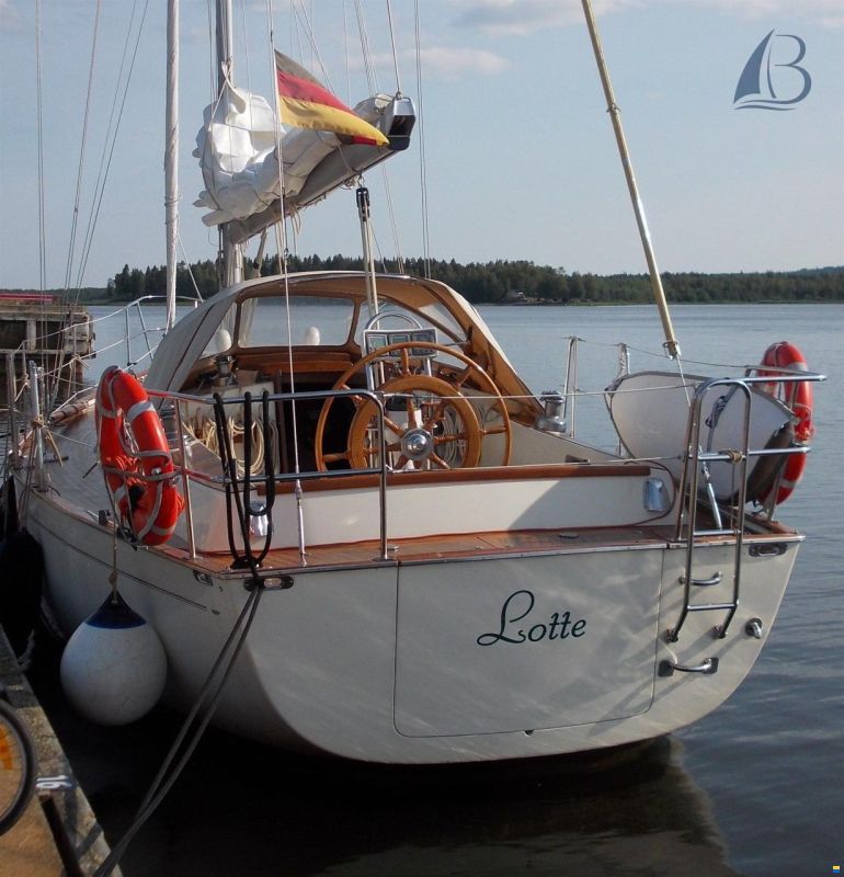 Van de Stadt Helena 38