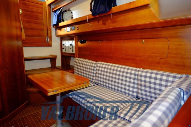Apreamare Aprea 10 Semi Cabin