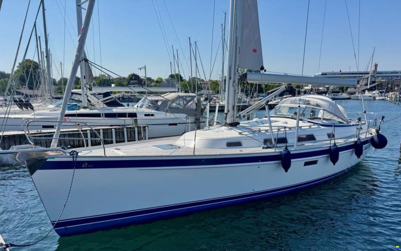 Hallberg-Rassy 412
