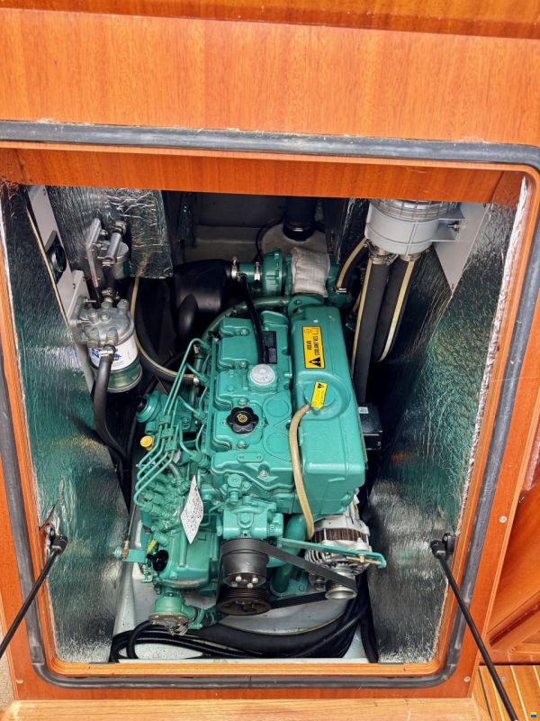 Hallberg-Rassy 412