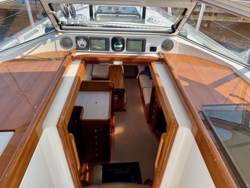Hallberg-Rassy 412