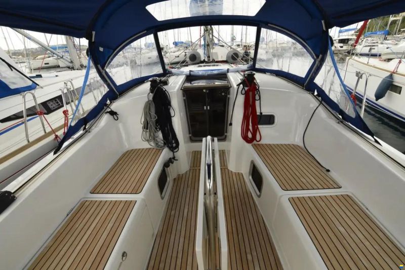 Jeanneau Sun Odyssey 380
