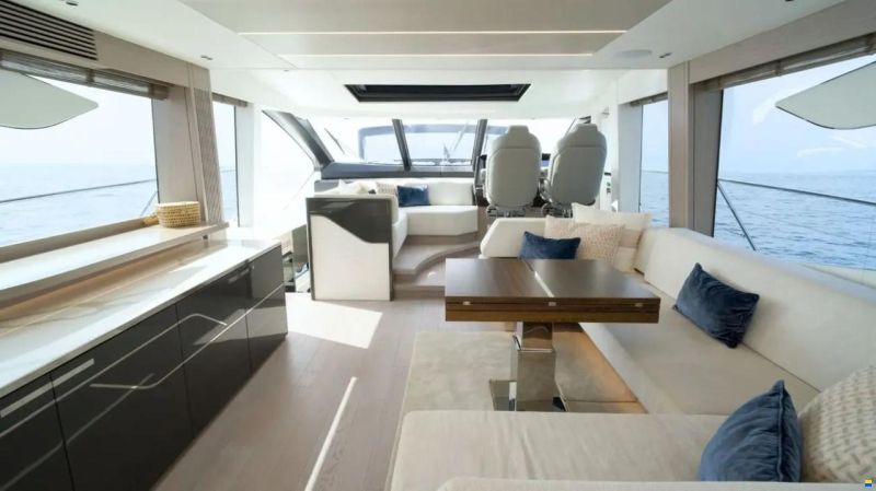 Sunseeker 74 Sport Yacht
