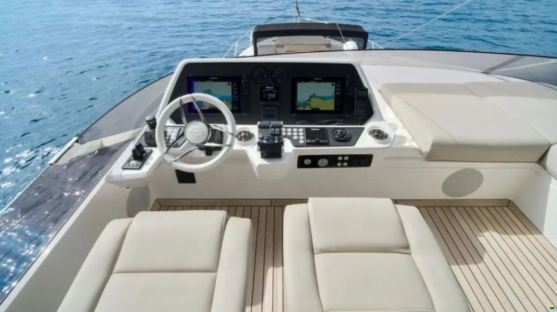 Sunseeker 74 Sport Yacht
