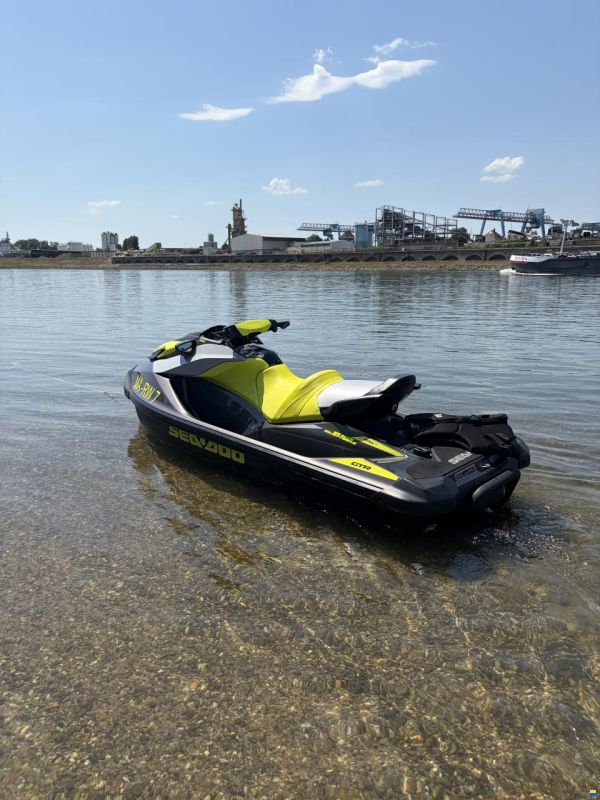 Sea-Doo GTR 230