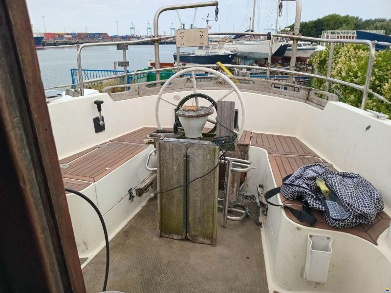 Colvic Victor 34