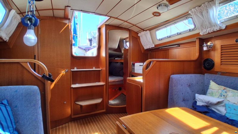 Hallberg-Rassy 31