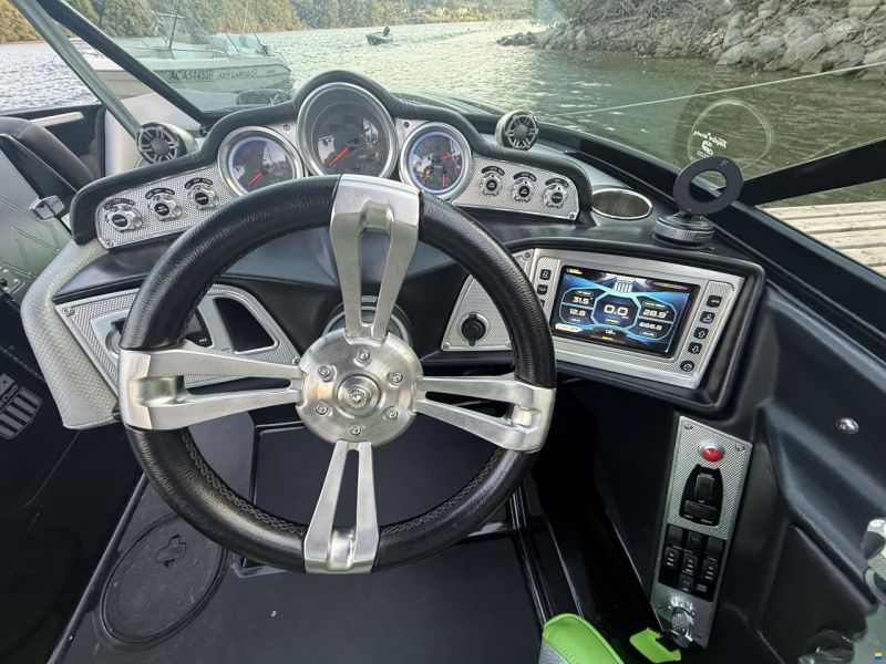 MasterCraft X20