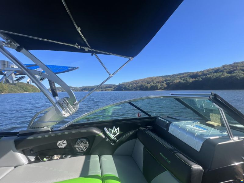 MasterCraft x20