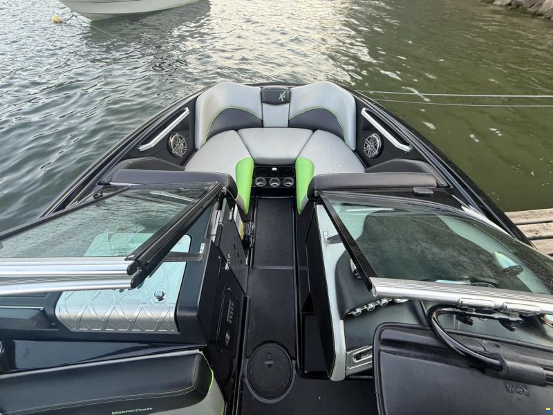 MasterCraft X20