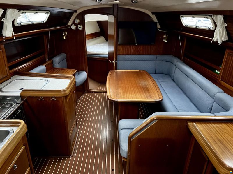 Bavaria 37 Cruiser