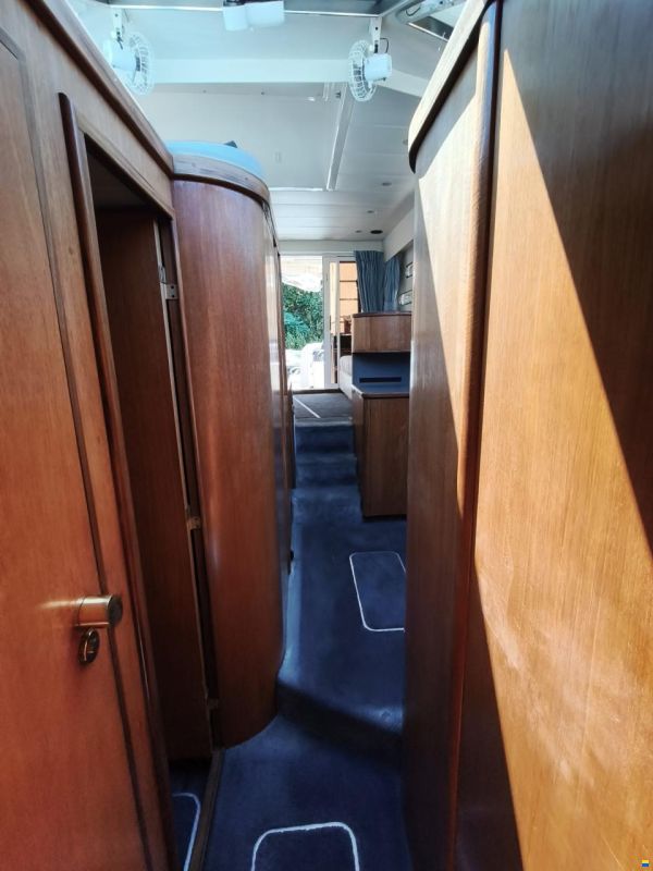 Fairline Phantom 38