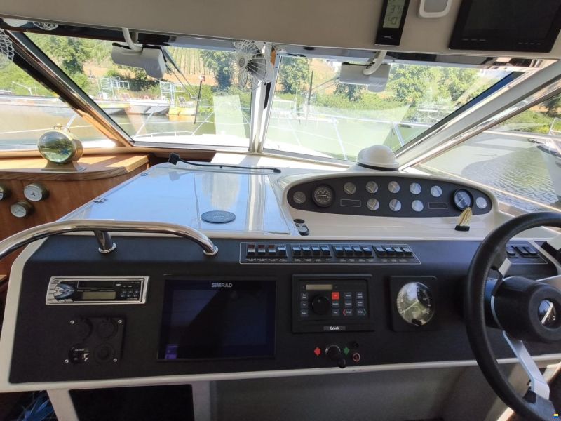 Fairline Phantom 38