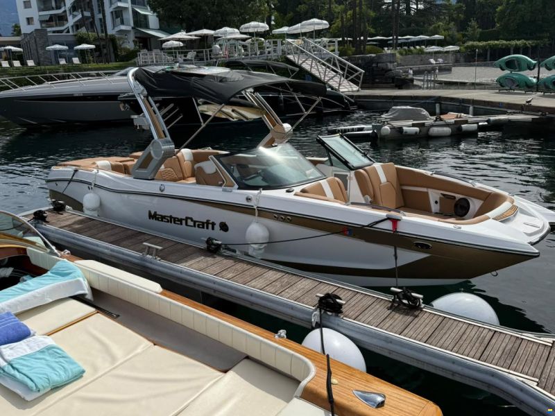 MasterCraft X24 | 2023 | 75 h | Hélice de poupe