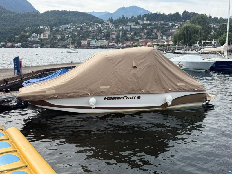 MasterCraft X24 | 2023 | 75 h | Hélice de poupe