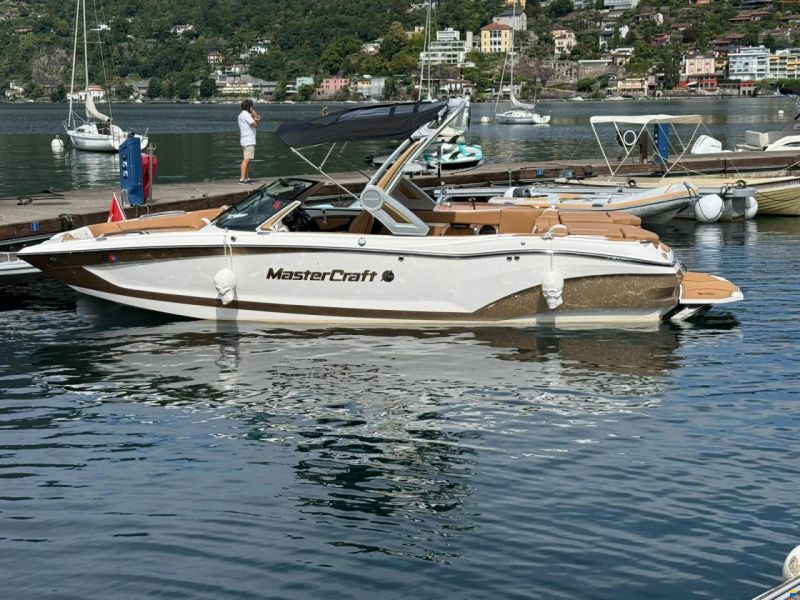 MasterCraft X24 | 2023 | 75 h | Hélice de poupe
