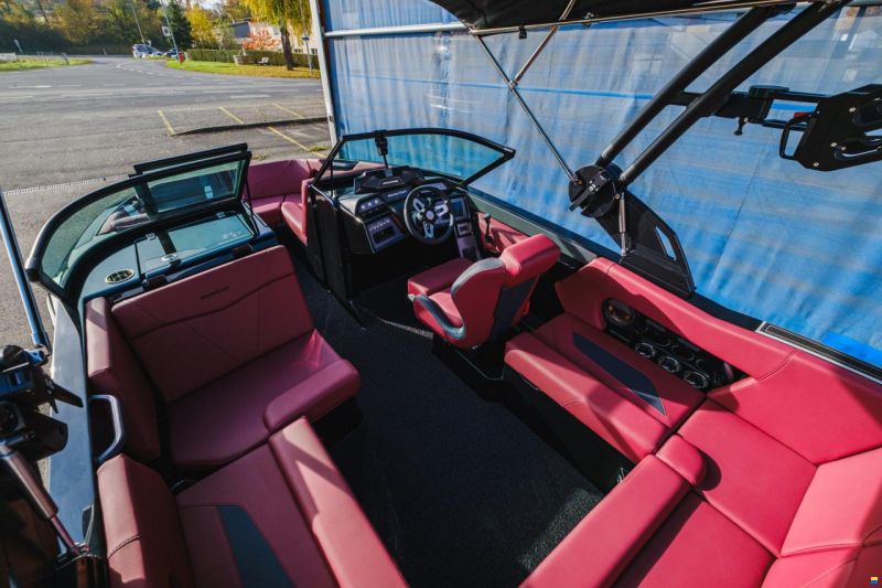 MasterCraft NXT20 | 2024 | 45h | black - pink