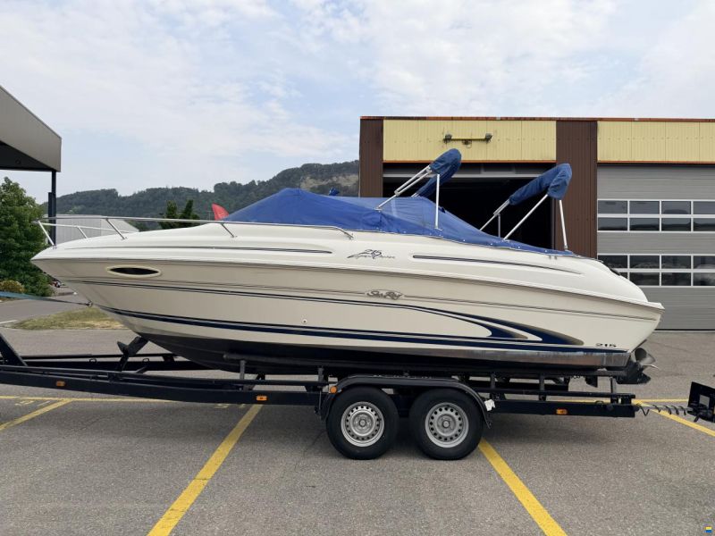 Sea Ray 215 EC