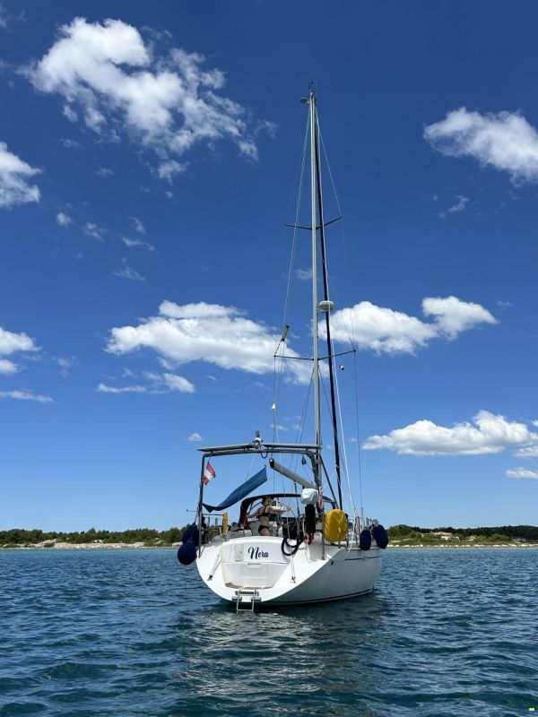 Elan 38