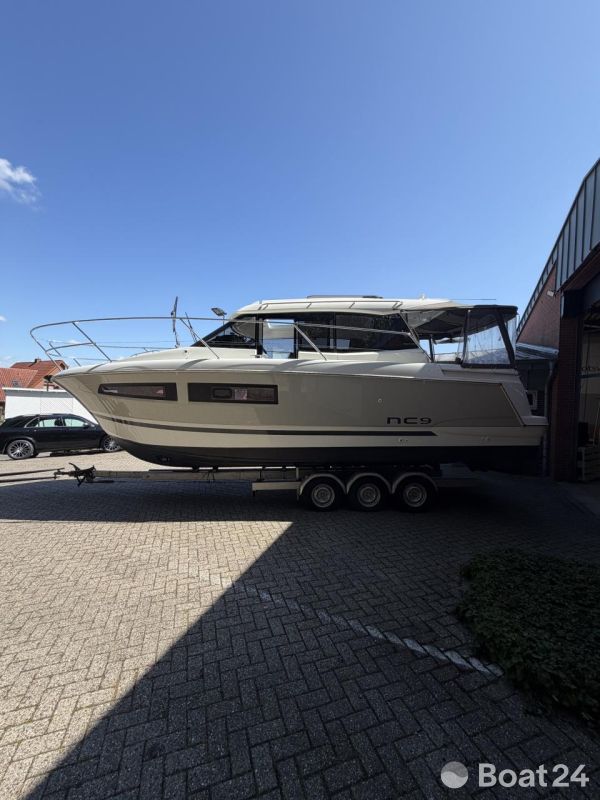 Jeanneau NC 9