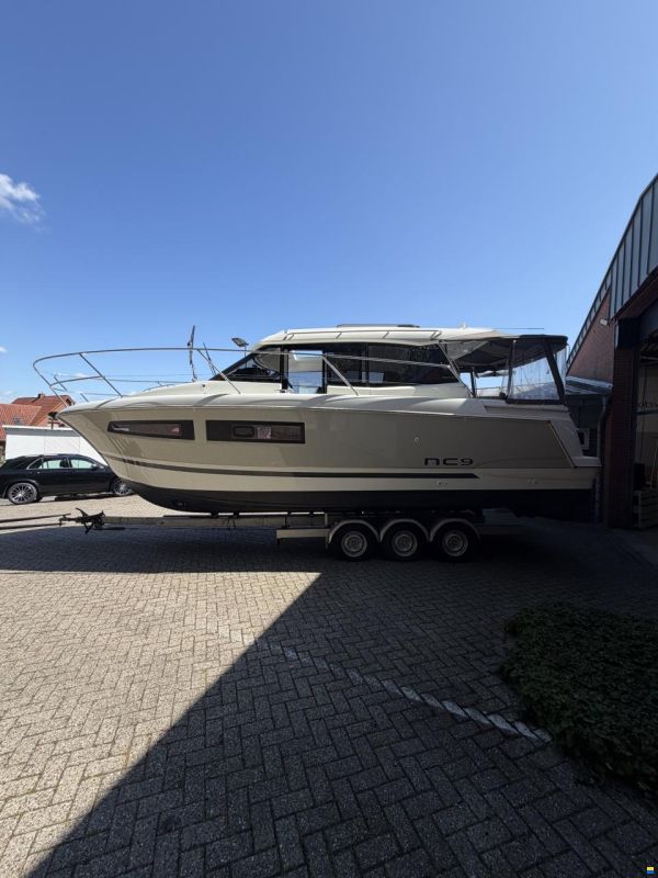 Jeanneau NC 9
