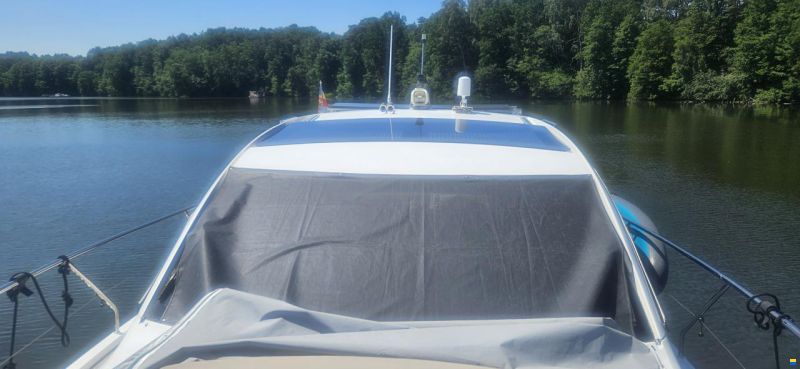 Sealine C330