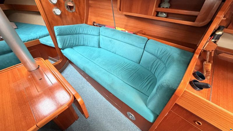 Grand Soleil 343