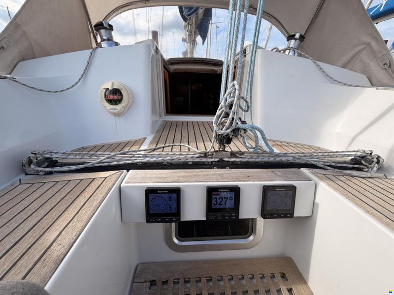 Grand Soleil 343