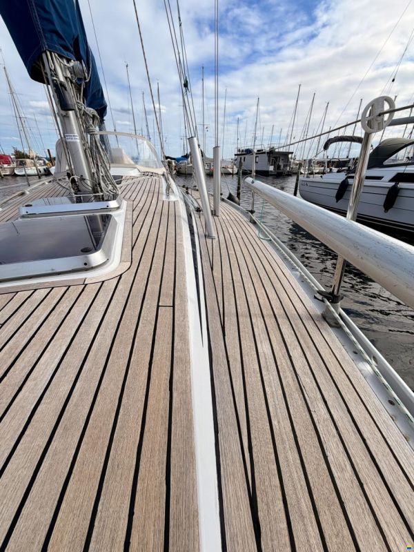 Grand Soleil 343