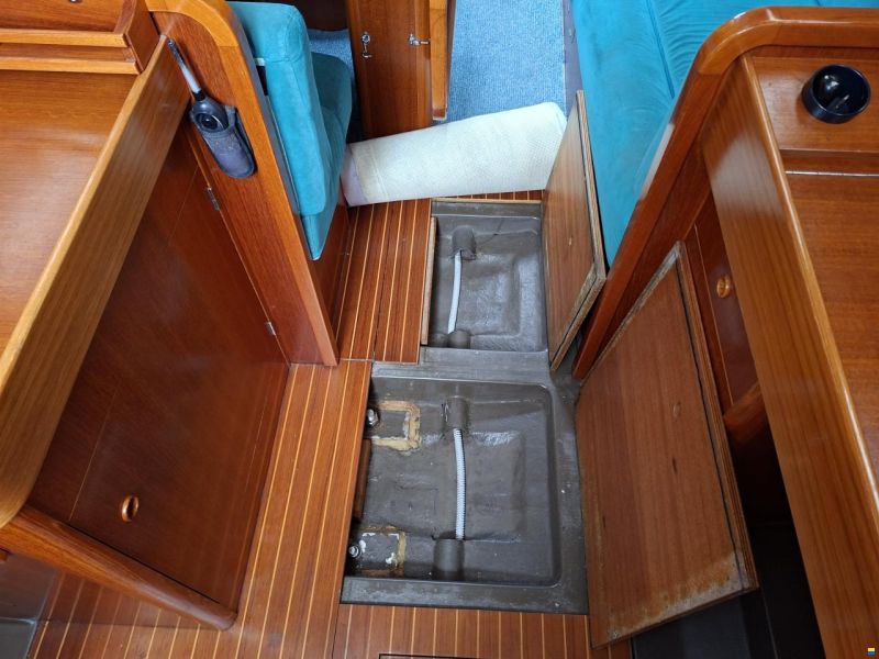 Grand Soleil 343