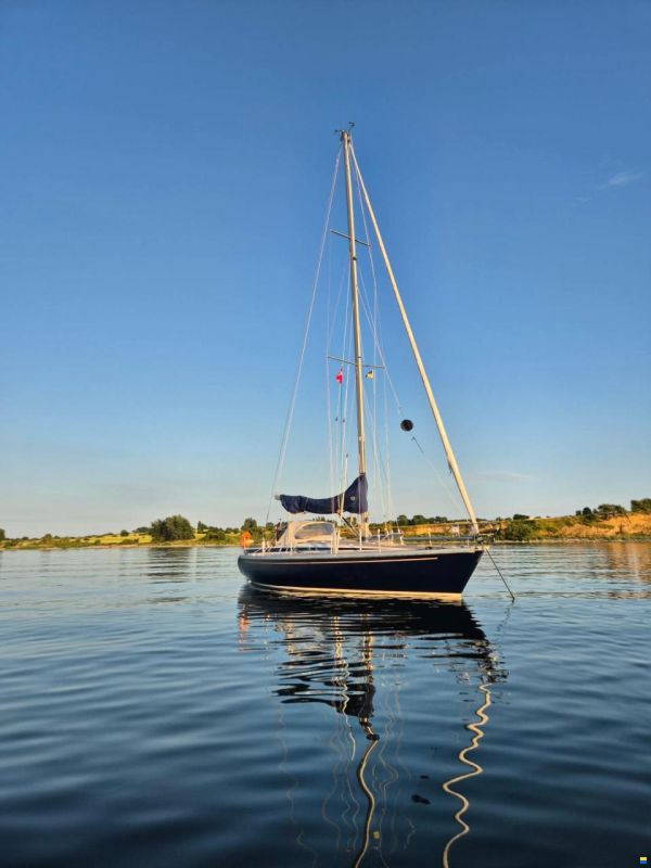 Grand Soleil 343