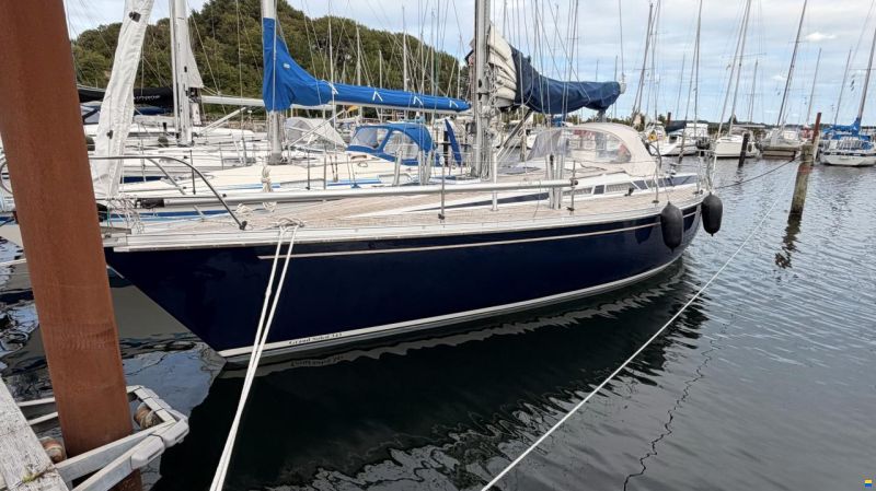 Grand Soleil 343