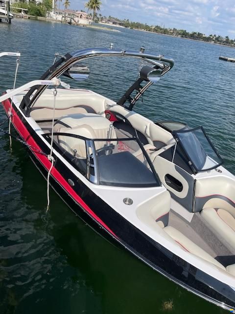 Malibu FXI 20