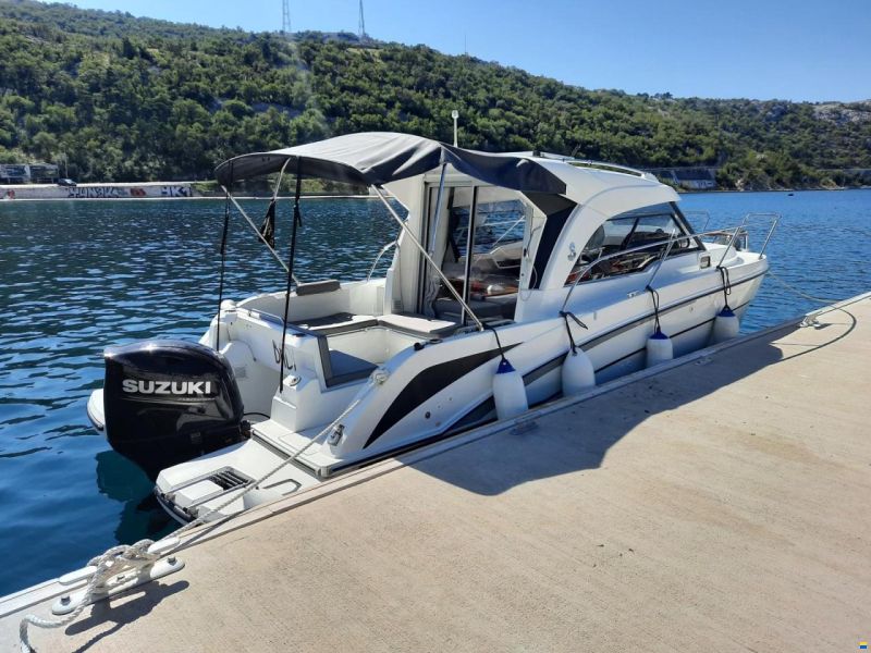 Beneteau Antares 8 OB