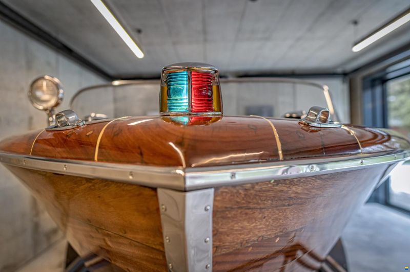 Chris Craft 18’ Continental Custom