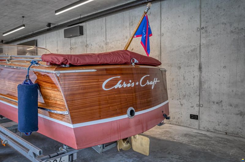 Chris Craft 18’ Continental Custom