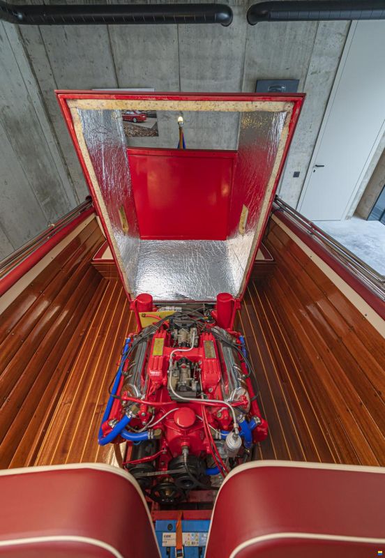 Chris Craft 18’ Continental Custom